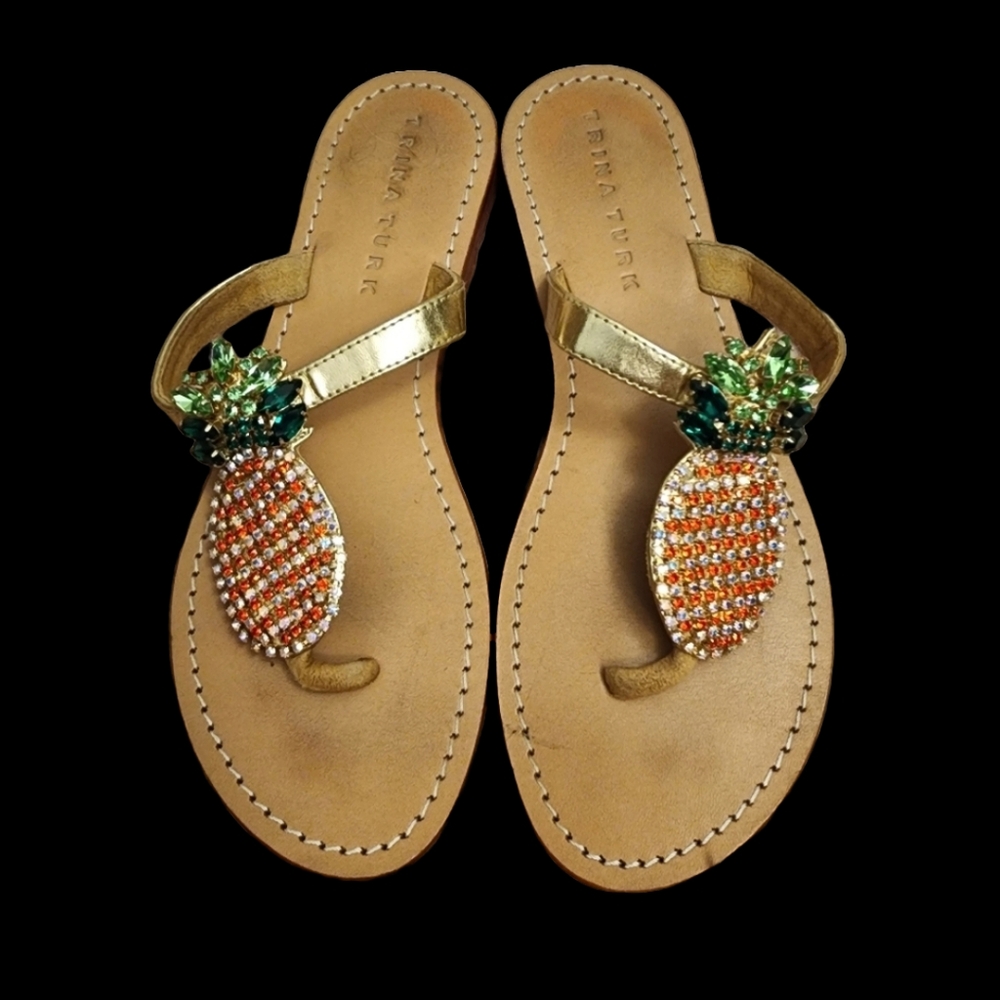 Trina Turk crystal bling pineapple flip flop sandals sz 8